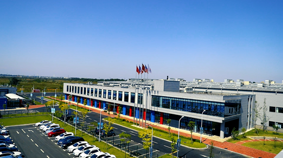 佳保文化传媒为某飞机发动机维修公司摄制入场安全教育片