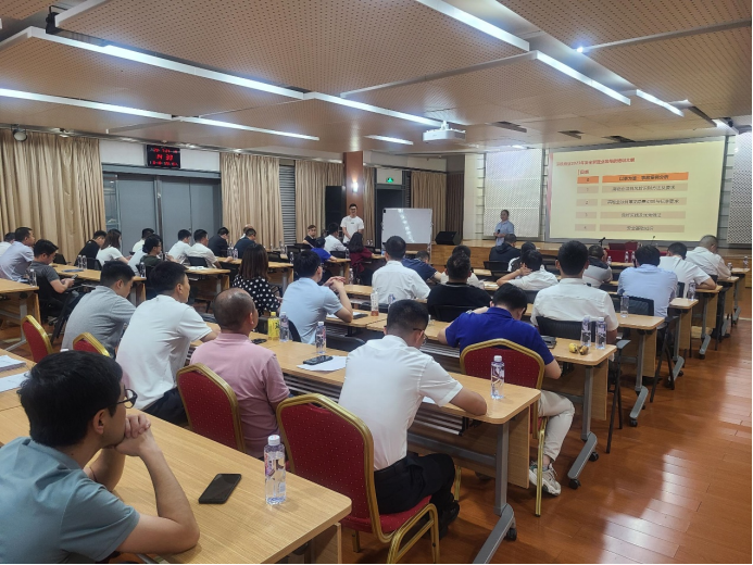 佳保为某商业公司开展安全管理专项技能培训